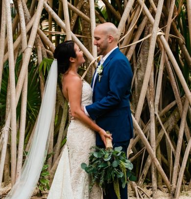 Updo hairstyles for your wedding day