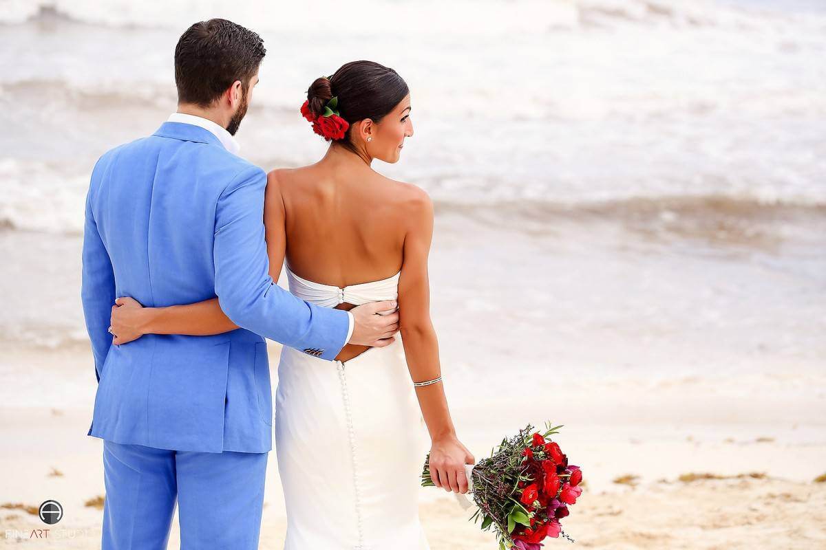 Mexico Professional Wedding Hair and Air Brush Makeup