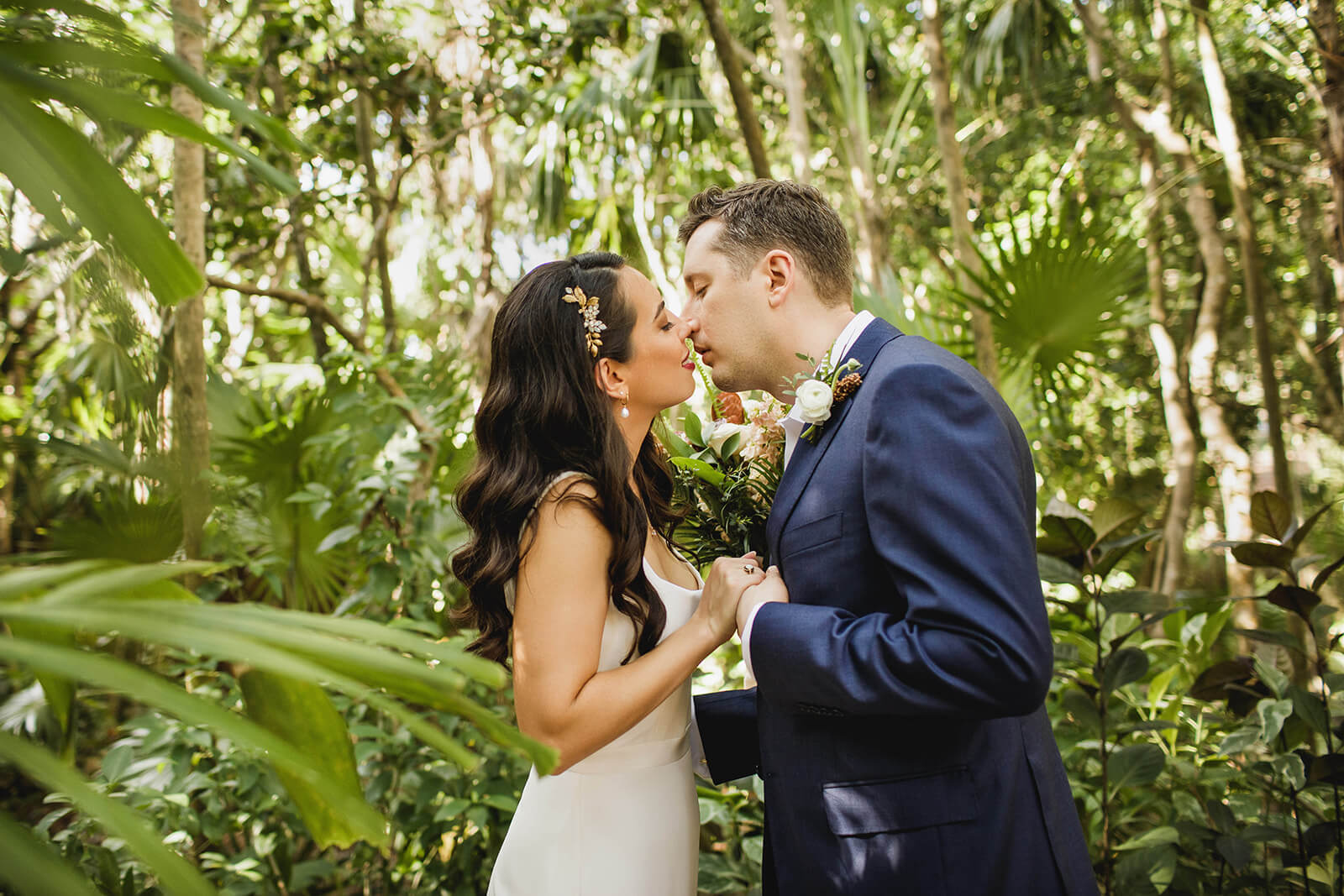 Mexico Professional Wedding Hair and Air Brush Makeup