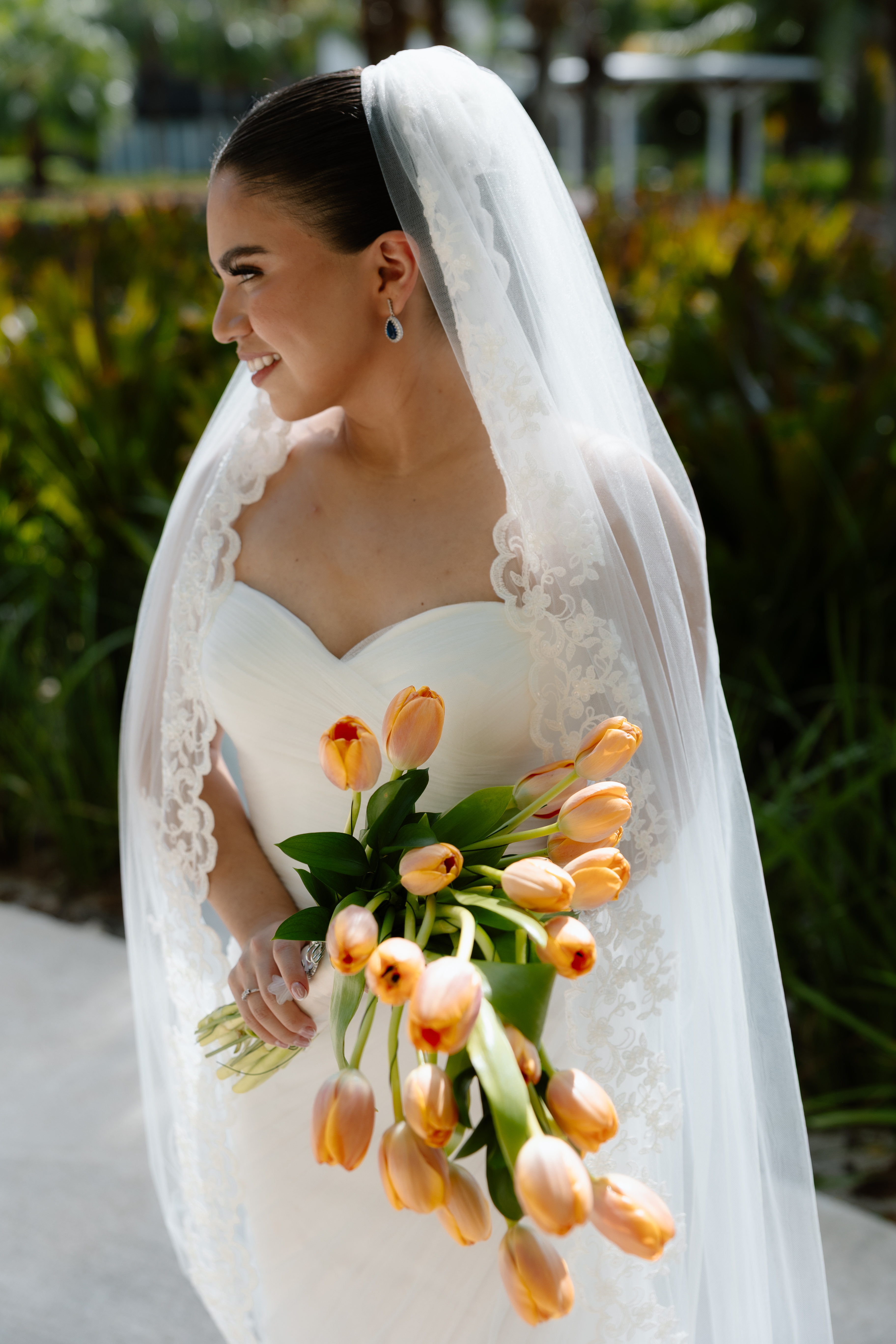bridal lashes riviera maya hair and make up y Sarag Garnier & team